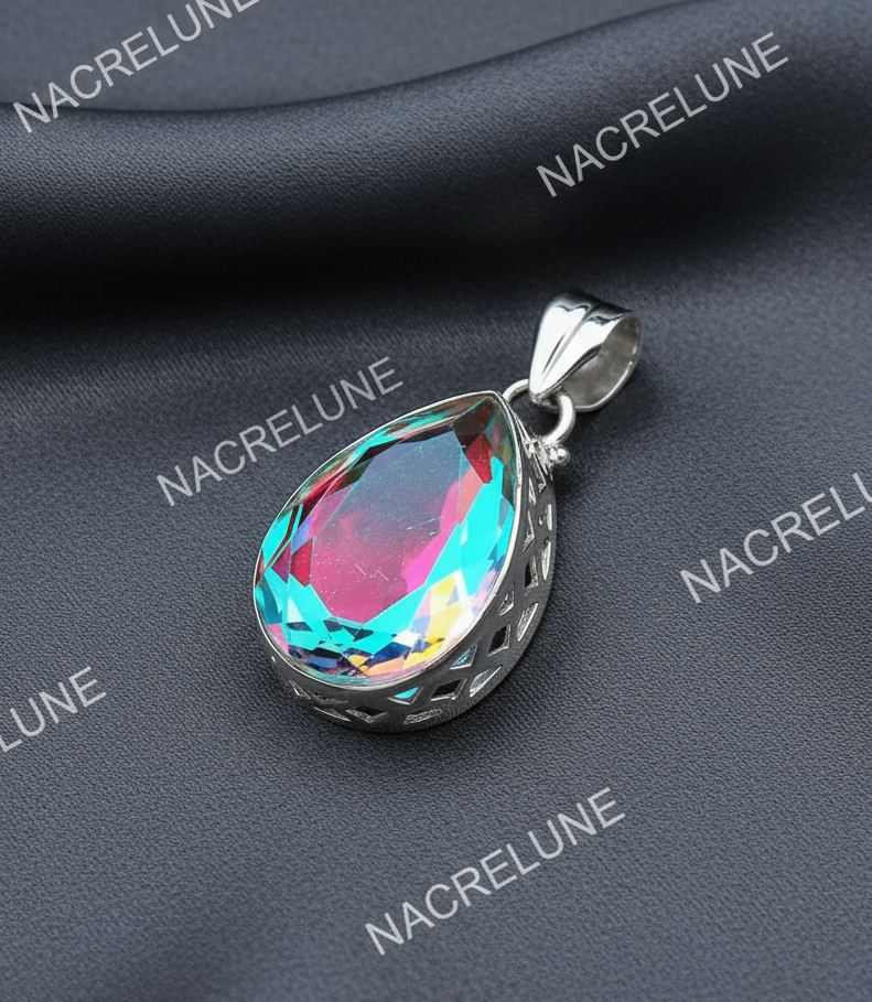 Pendentif en argent 925 avec topaze couleur mystique en forme goutte nacrelune.com pendentif