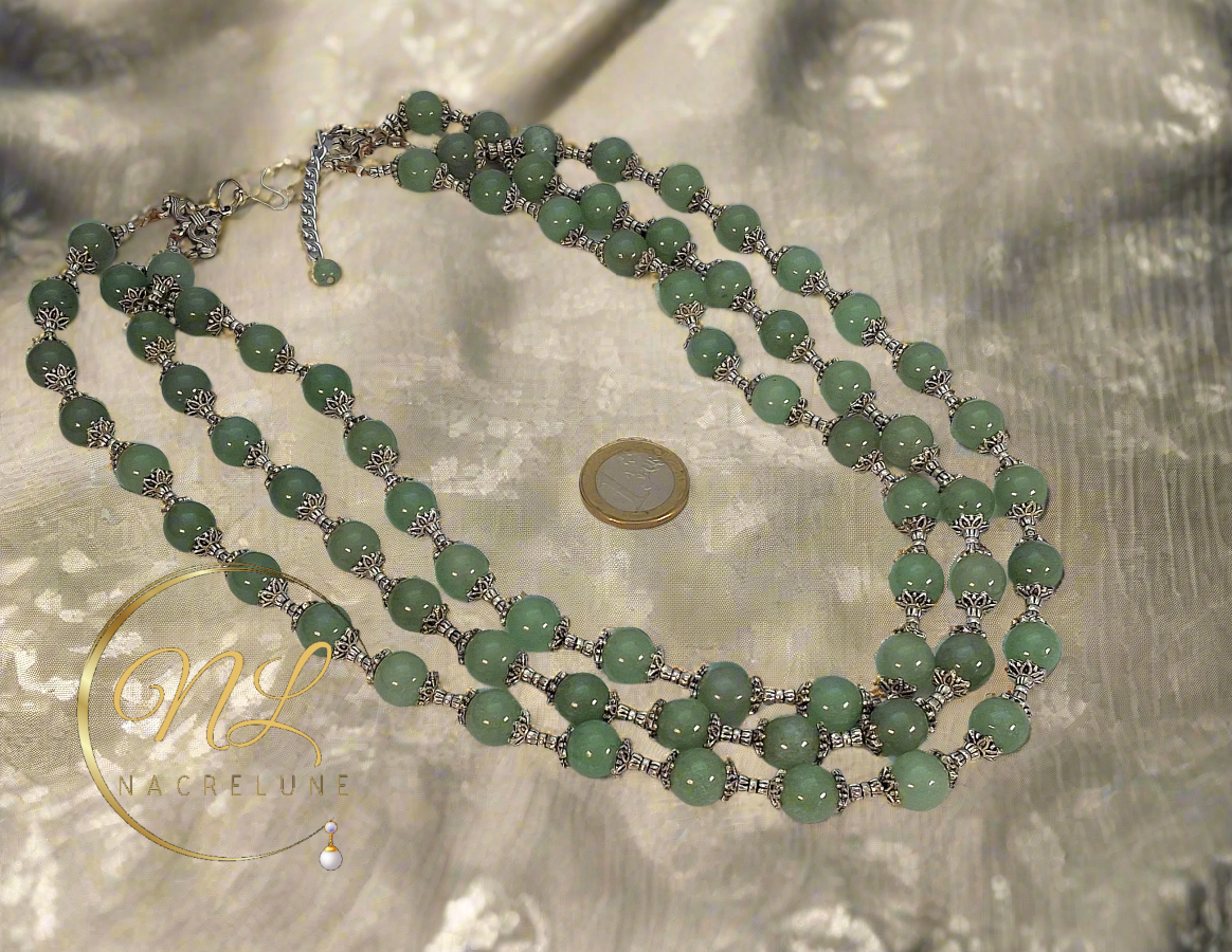 Collier en perles de jade