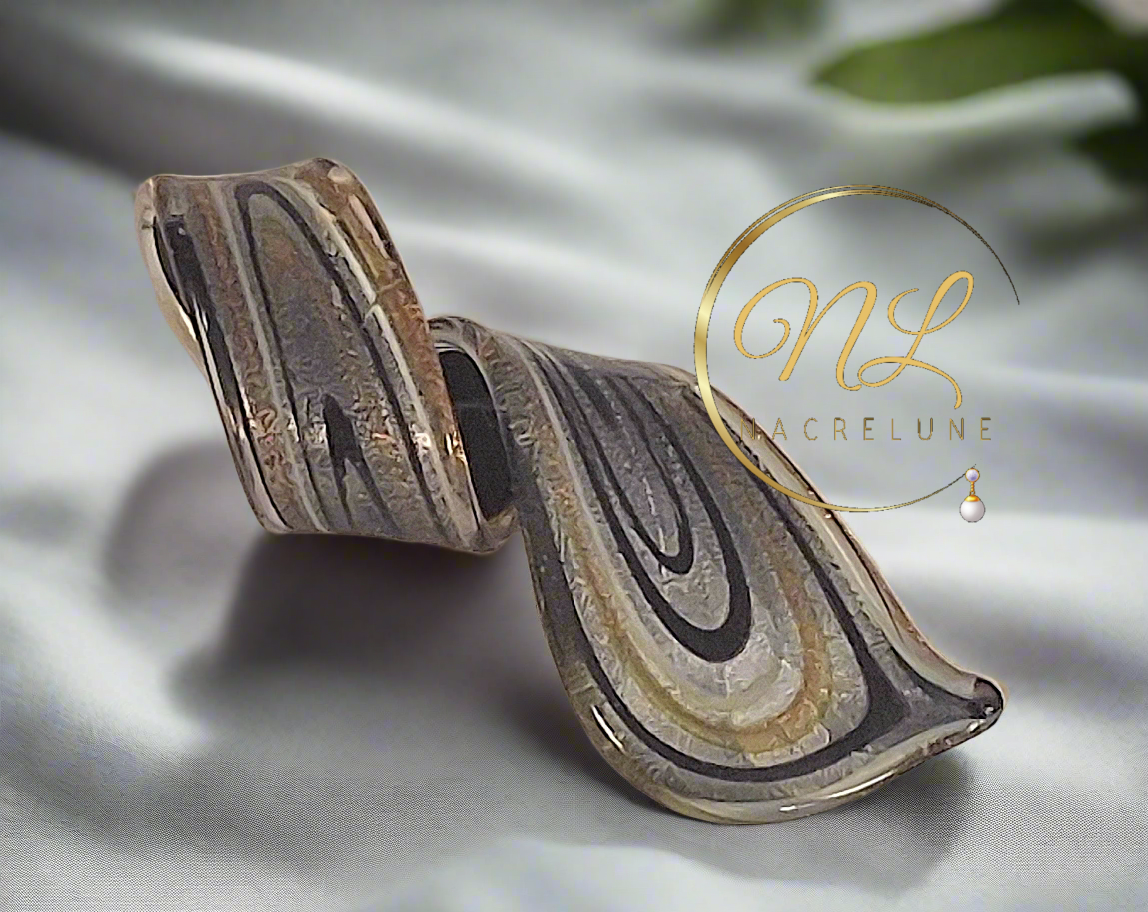 Grand pendentif en verre multicolore Gris nacrelune.com pendentif