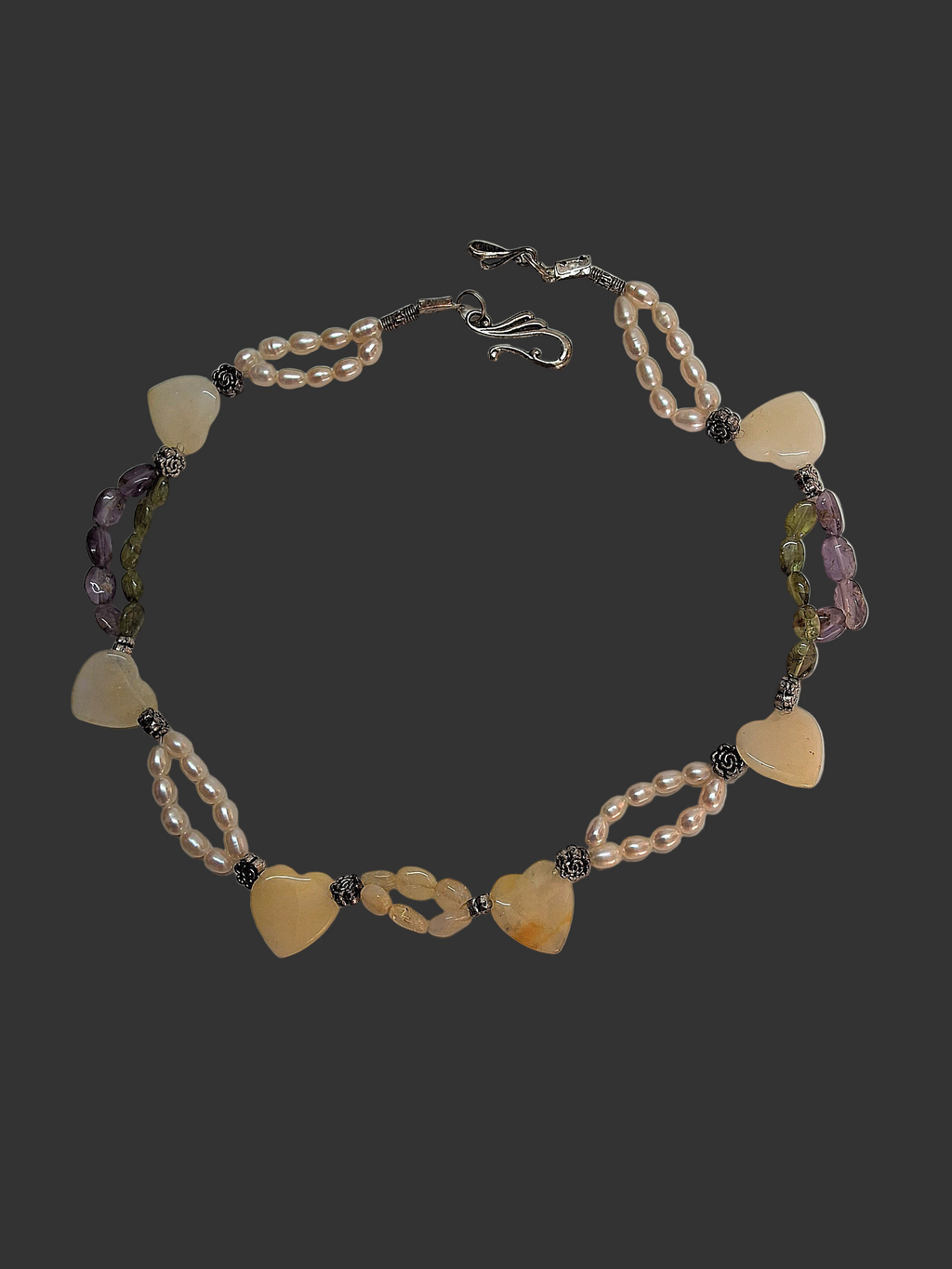 Collier en pierres naturelles coeurs citrines nacrelune.com collier
