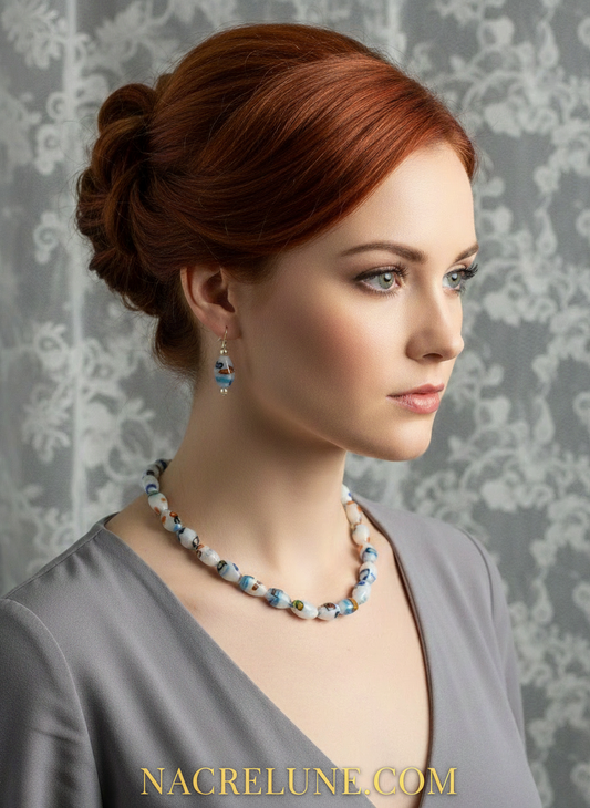 Parure en perles de verre blanc décorées multicolore NACRELUNE