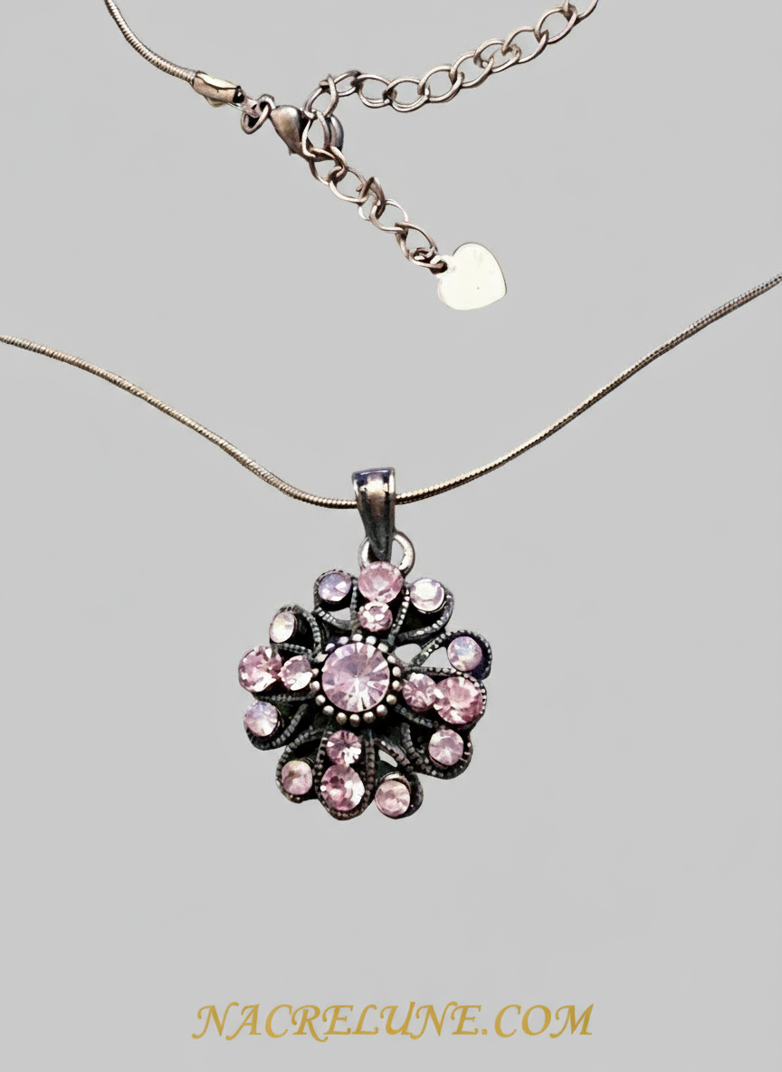 Pendentif en strass rose NACRELUNE collier