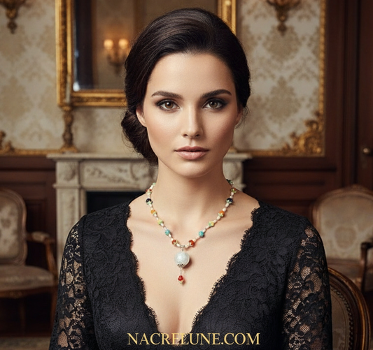 Collier fleuri en perles de verre