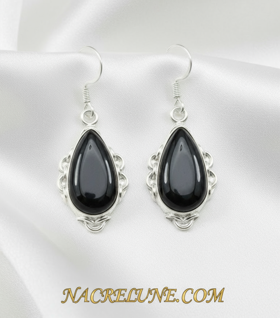 Boucles d'oreille en argent et onyx poli nacrelune.com boucles d'oreille