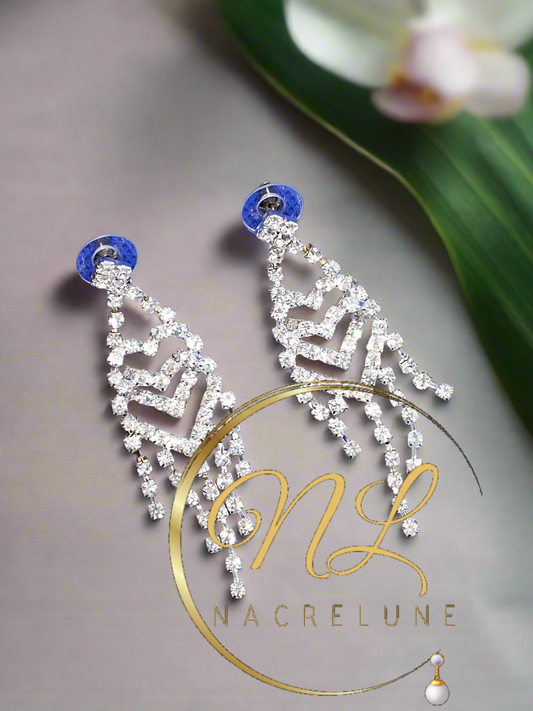 longues boucles en  strass