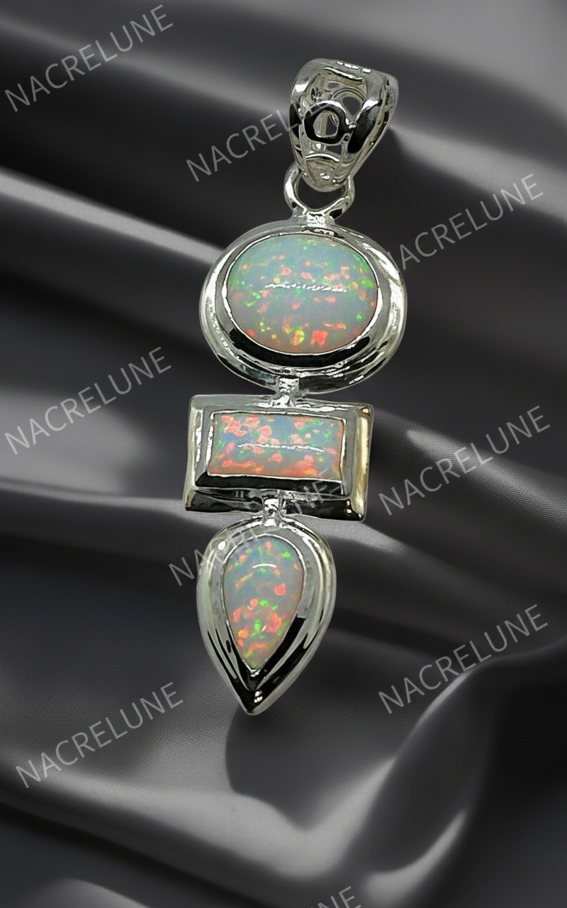 Pendentif en argent avec opale de synthèse nacrelune.com pendentif