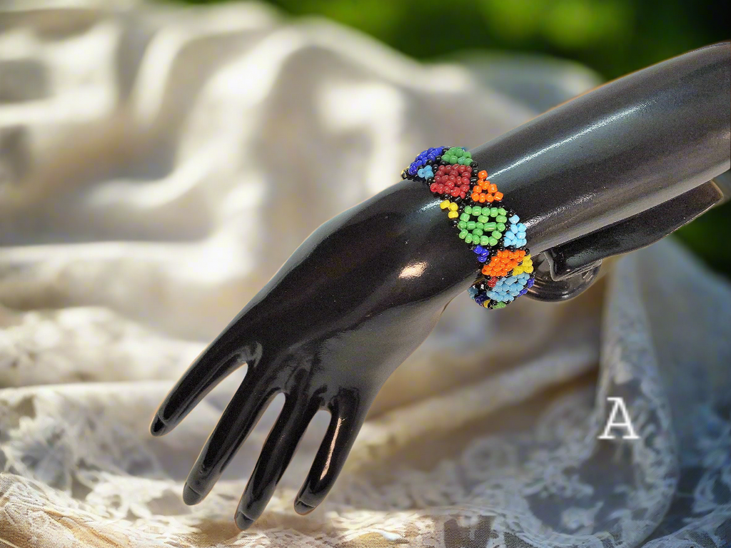 Bracelet fantaisie : couleurs variées à choisir. nacrelune.com bracelet