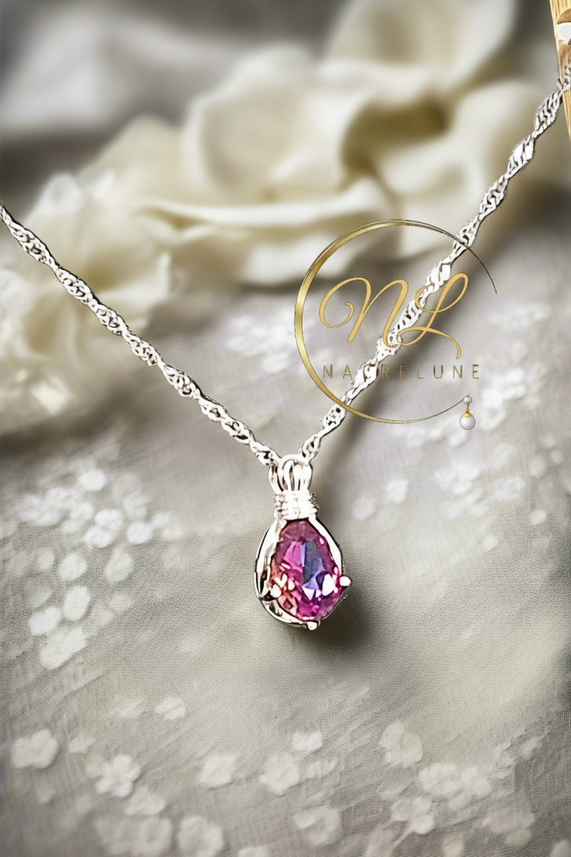 Pendentif en argent avec topaze taillée traitées mystique nacrelune.com pendentif