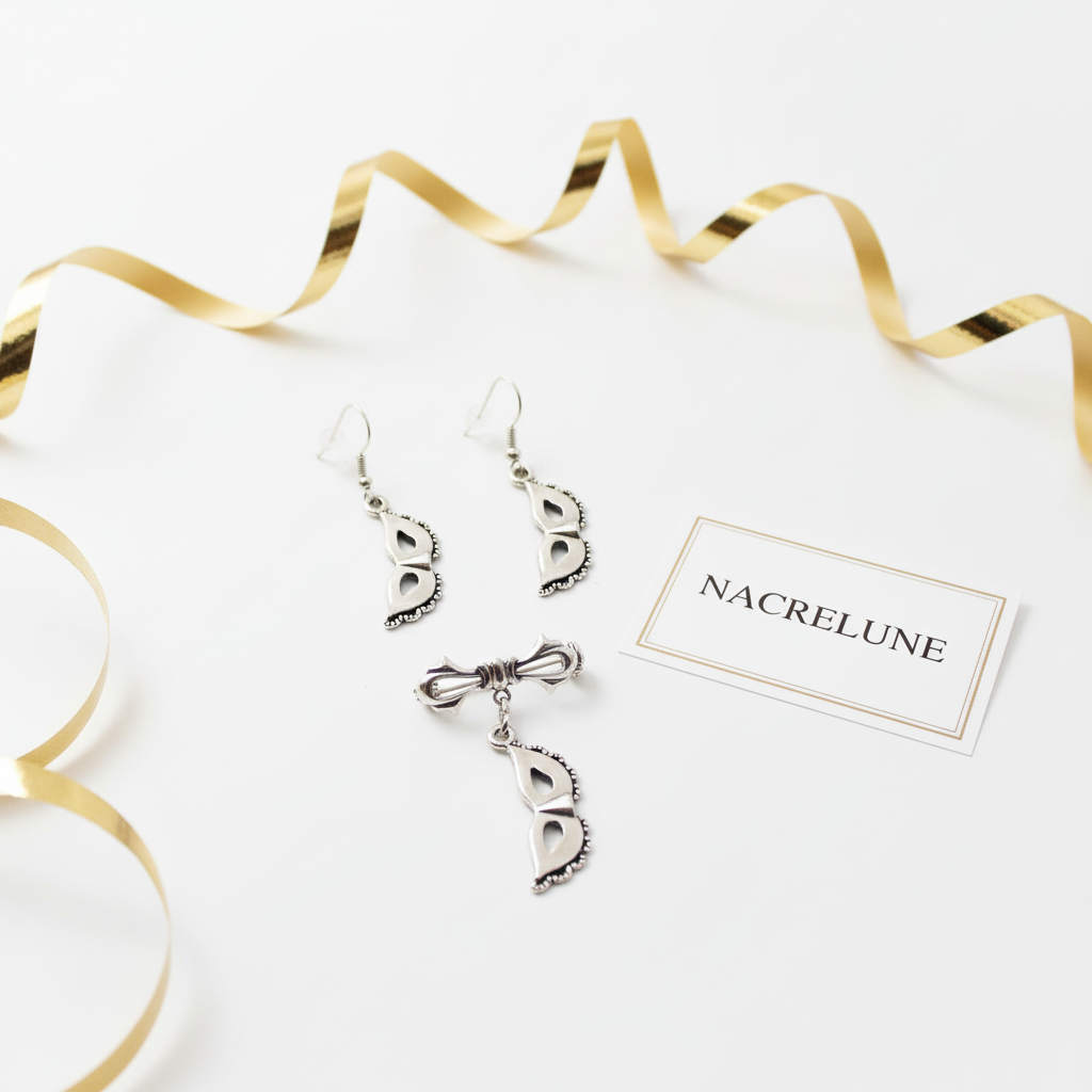 Simple white carnival