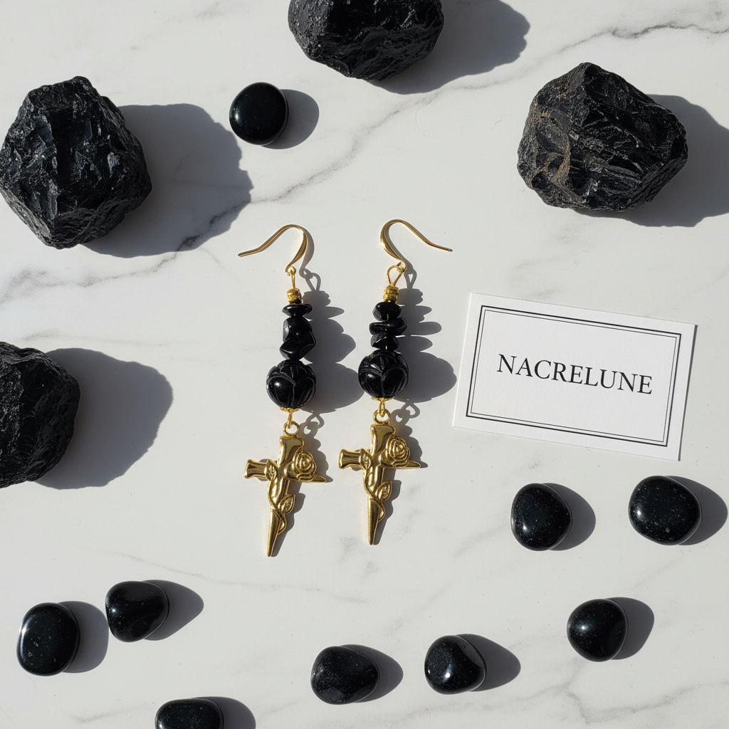 Boucles d'oreille en Onyx Sculpté – Croix Dorée à la Rose | NACRELUNE nacrelune.com boucles d'oreille