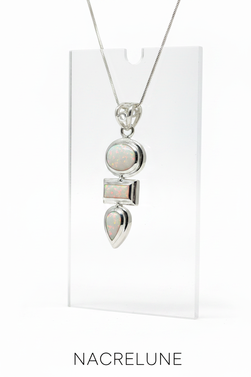 Pendentif en argent avec opale de synthèse nacrelune.com pendentif
