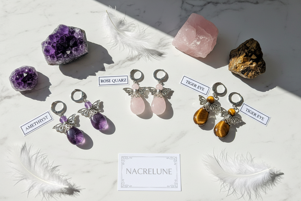 Boucles d'oreille Ange Gardien – Améthyste, Œil du Tigre ou Quartz Rose | NACRELUNE nacrelune.com boucles d'oreille