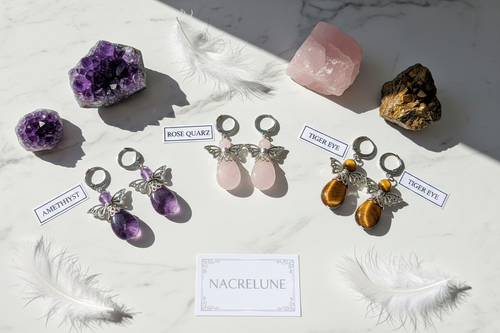 Boucles d'oreille Ange Gardien – Améthyste, Œil du Tigre ou Quartz Rose | NACRELUNE nacrelune.com boucles d'oreille