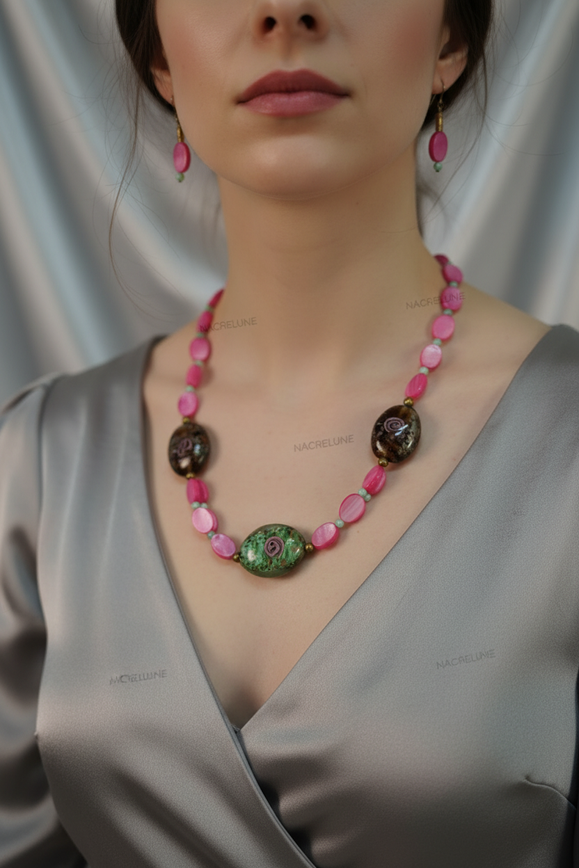 Parure en perles de nacre et grandes perles de verre nacrelune.com parure