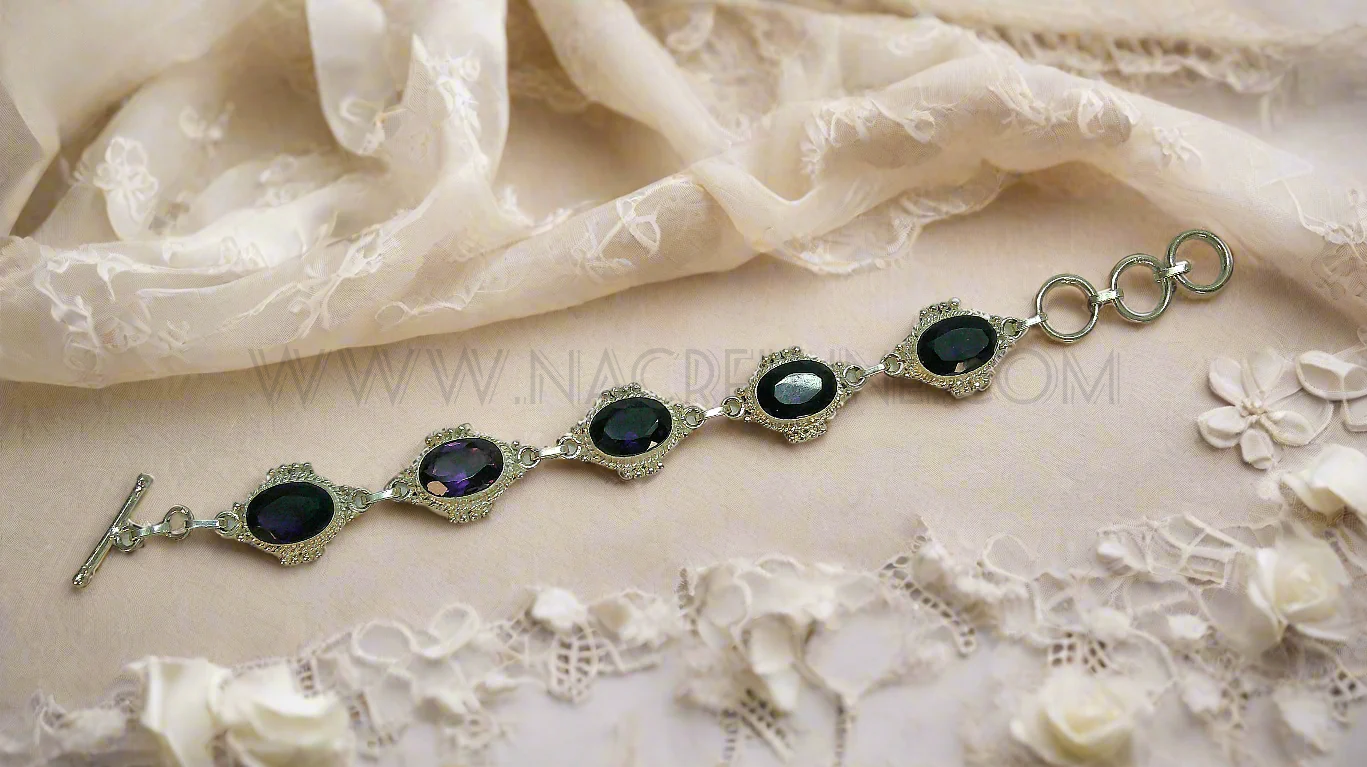  Bracelet en argent avec améthystes taillées (ch pierre 14X10mm)