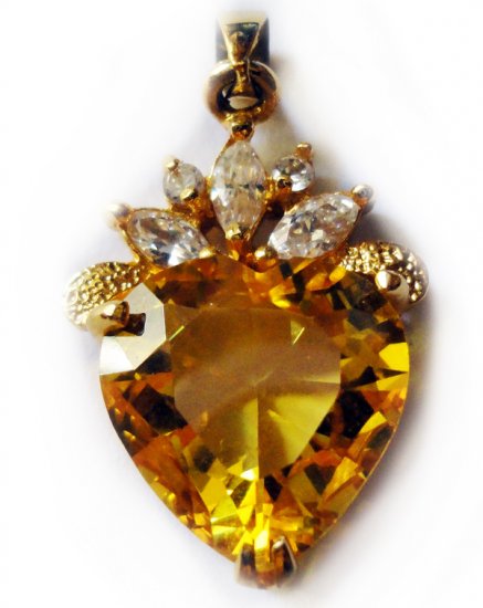 Pendentif coeur zirconia saphir jaune